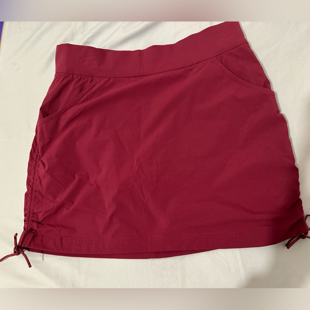Columbia Cherry Red Skort